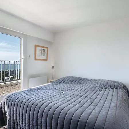 350m Plage, Vue Incroyable Sur La Baie De La Baule Порнише